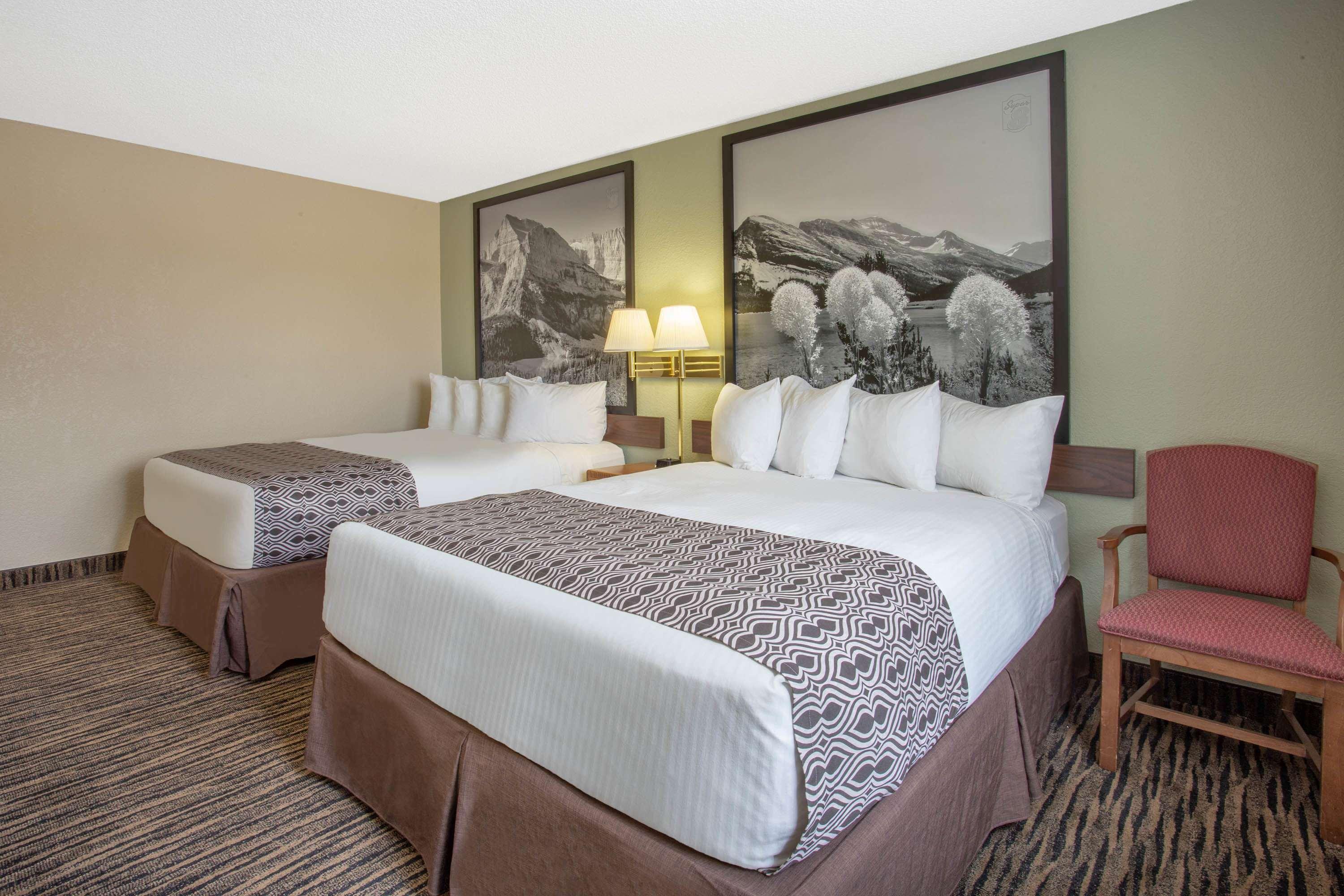 Super 8 By Wyndham Lewistown Hotel Ngoại thất bức ảnh
